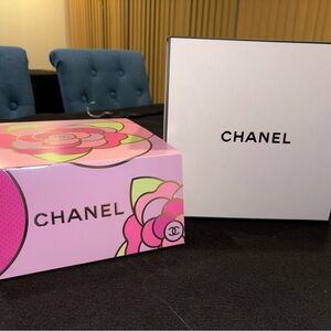 CHANEL Pink and Green Floral Box with Logo
